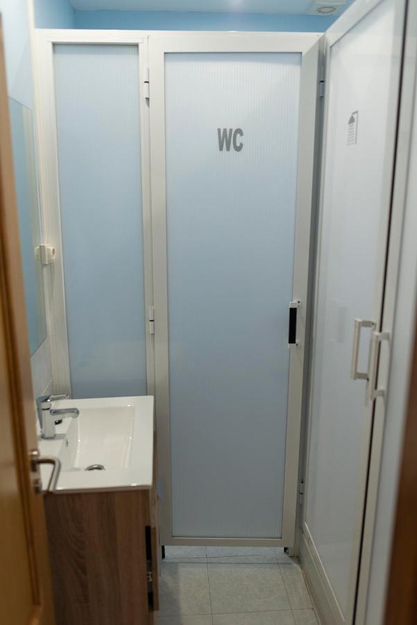 Hostal Santa Cruz 圣地亚哥－德孔波斯特拉 外观 照片